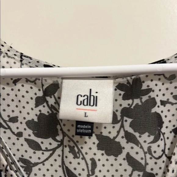 CAbi Monochrome Floral Lace Camisole - Picture 3 of 6